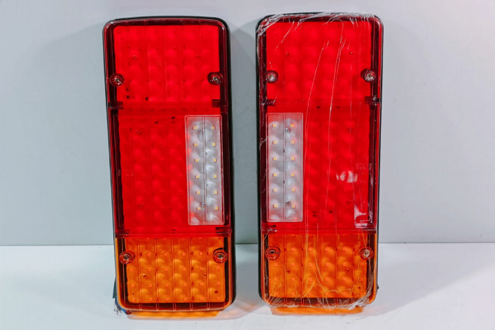 Stopuri led