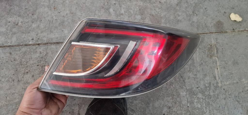 Stopuri Mazda 6 Berlina