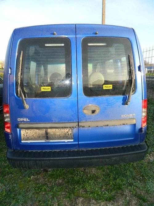 Stopuri Opel Combo Tour 1.2B model 2004