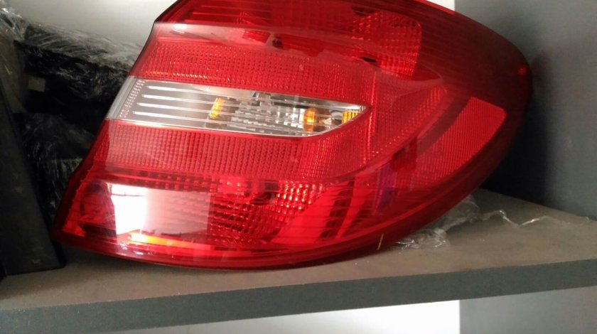 Stopuri spate Mercedes B-Class W246 2011-2015