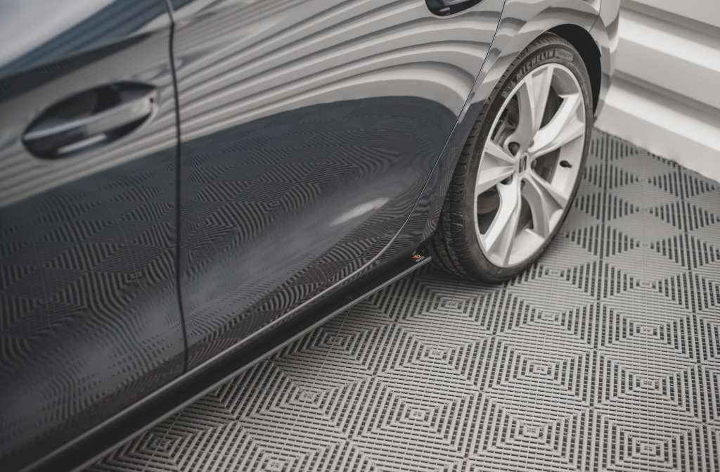 Street Pro Praguri Laterale Diffusers Seat Leon FR Mk4 SELE4FRCNC-SD1B