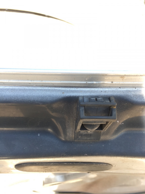 Stropitor dreapta parbriz Volkswagen VW Bora [1998 - 2005] Sedan 1.6 16V MT (105 hp) (1J2)