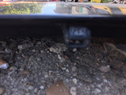 Stropitor dreapta parbriz Volkswagen VW Bora [1998 - 2005] Sedan 1.6 16V MT (105 hp) (1J2)