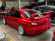 Subaru Impreza WRX transformat in Mitsubishi Lancer Evolution