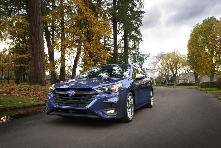 Subaru Legacy Facelift si Subaru Legacy Sport Facelift