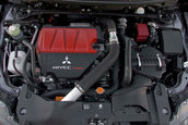 Subaru WRX STI 2008 vs. Mitsubishi Evolution GSR 2008