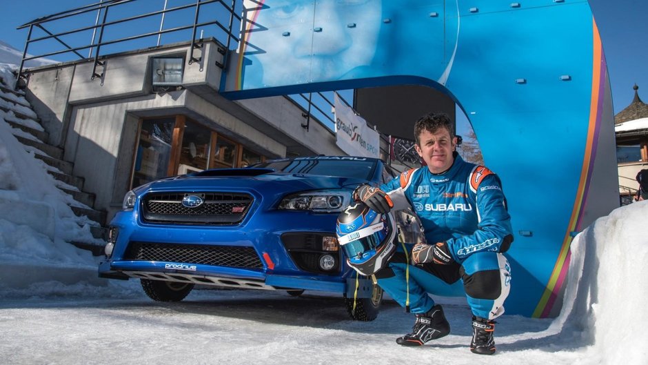Subaru WRX STI pe pista de bob