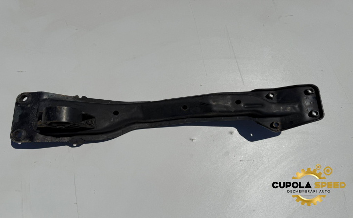 Subcadru suspensie față 2.2D Nissan X-Trail T30 [facelift] [2003 - 2007]
