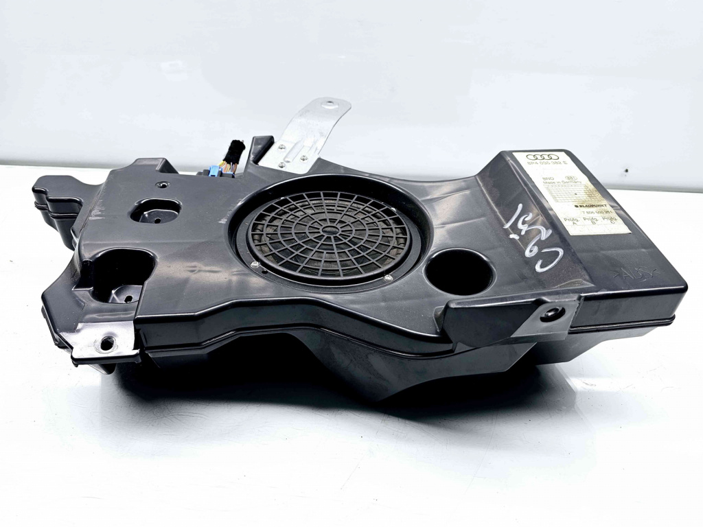 Subwoofer Audi A3 Sportback (8PA) [Fabr 2004-2013] Facelift 8P4035382E