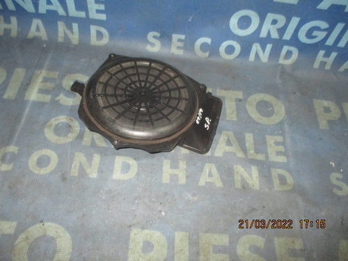 Subwoofer Audi A4 2002; 8E5035412 (spate)