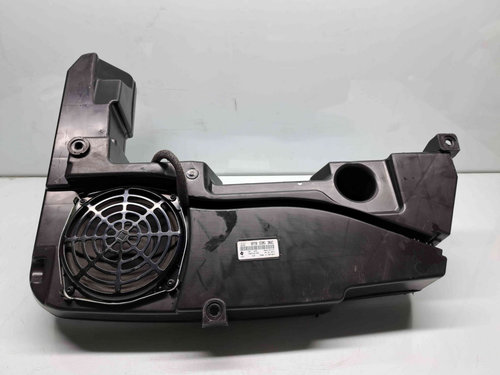 Subwoofer Audi A4 (8K5, B8) Avant [Fabr 2008-2015] 8T8035382