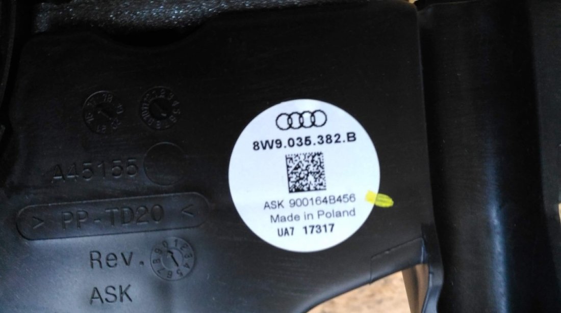 Subwoofer Audi A4 // A5 8W F5 B9