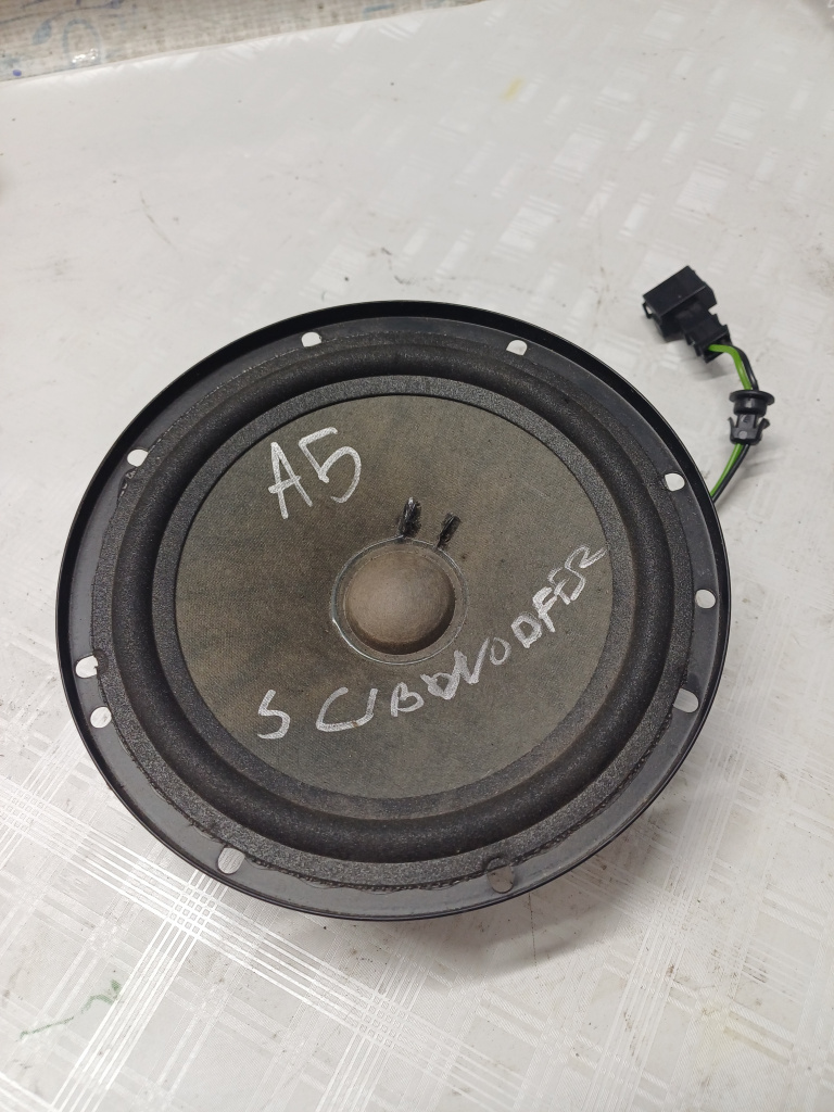 Subwoofer Audi A5 - Motorina 2012, 800164B01702
