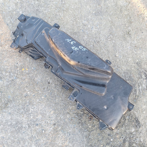 Subwoofer Audi A6 (4F, C6) 2004 - 2011 3255012002, 0166683024
