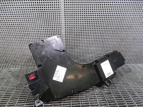 SUBWOOFER AUDI A6 A6 - - (2001 2004)