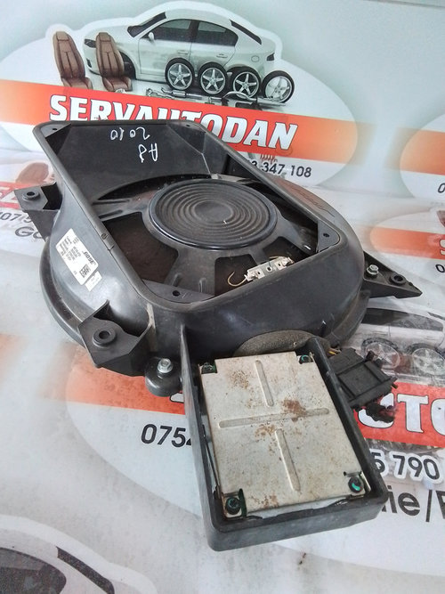Subwoofer Audi A8 (2009-2017) [4H] D4 3.0 Motorina 2010, 4E0035412D
