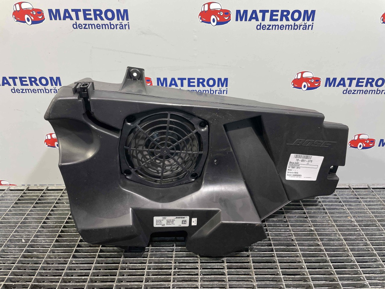 SUBWOOFER AUDI TT - - (2006 2014)