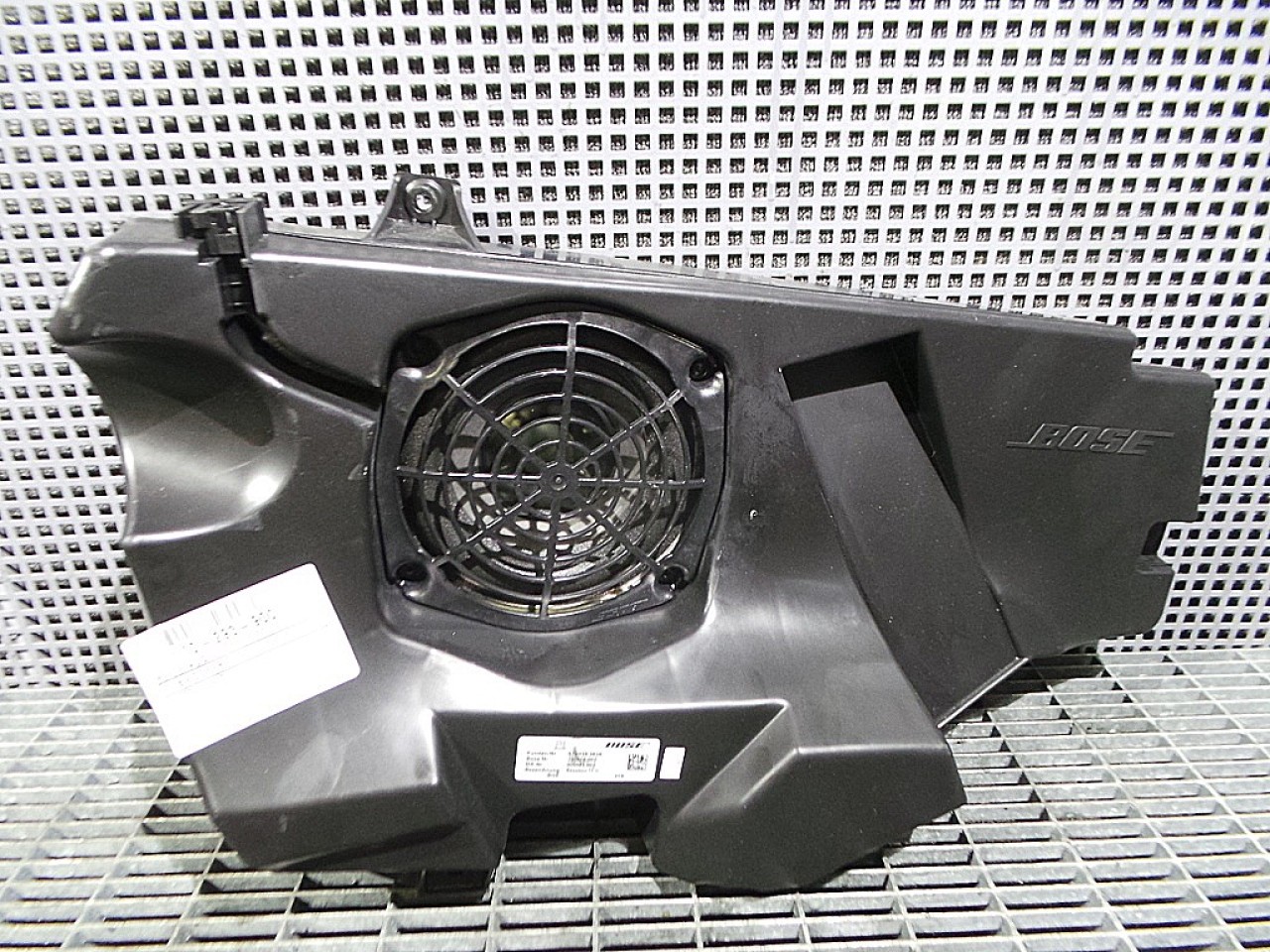 SUBWOOFER AUDI TT TT - - (2006 2014)