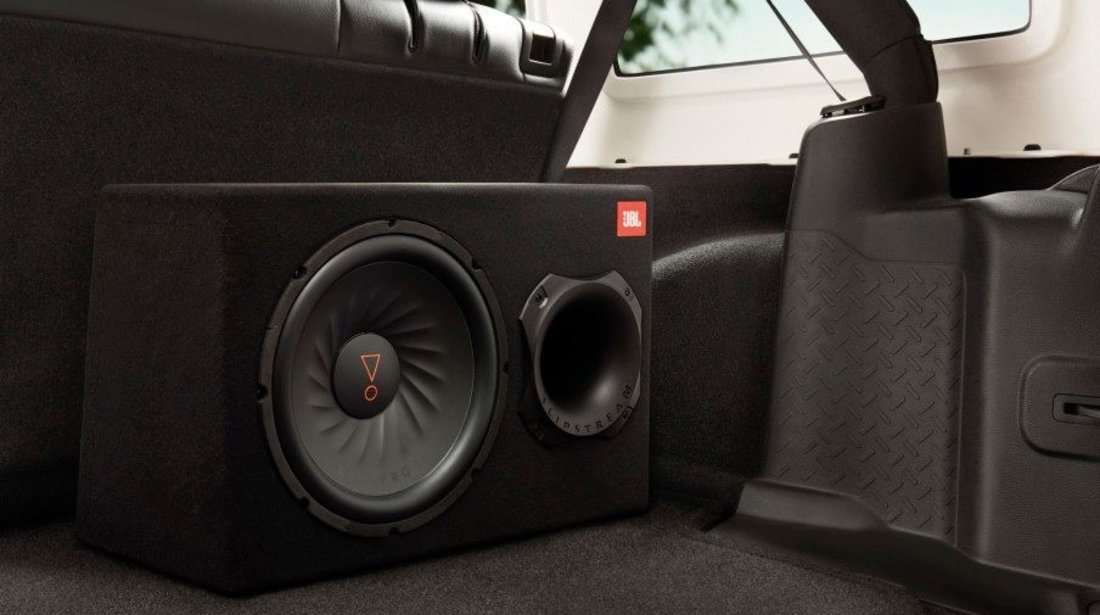 SUBWOOFER AUTO ACTIV JBL BASSPRO12 INCINTA TIP CUB BASS REFLEX 30 CM (12") PUTERE 150W RMS MAX. 450W