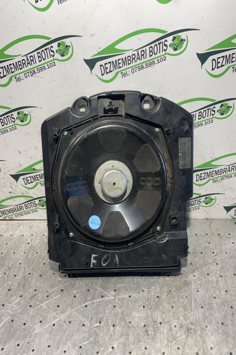Subwoofer auto BMW Seria 7 F01/F02 [2008 - 2012] Sedan 730d AT (245 hp)