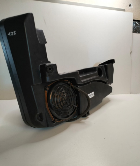 Subwoofer auto tub bass original 8T8035382 Audi A5 8T [facelift] [2011 - 2016]