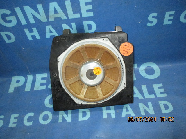 Subwoofer BMW E83 X3 2004; 6990105 // 6990106