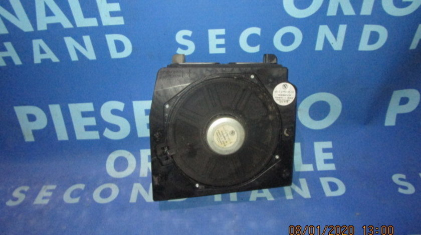 Subwoofer BMW E83 X3 2009;  6990101 // 6900102