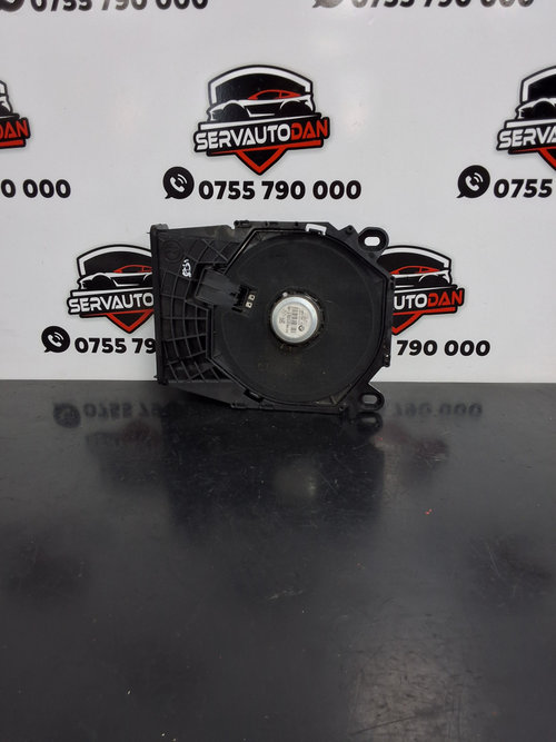 Subwoofer BMW Seria 3 (2005-2012) [E91] 2.0 Motorina 2011, 9204786