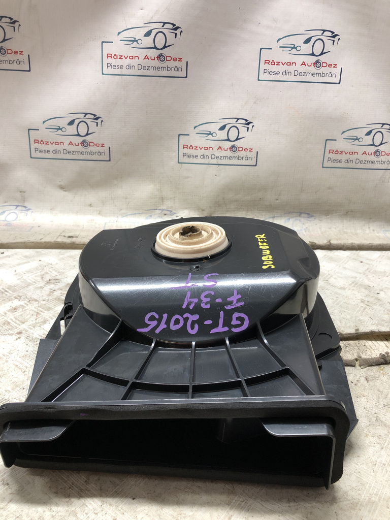Subwoofer BMW Seria 3 GT F34 2.0 Benzina 2015, 430407803424 / STANGA