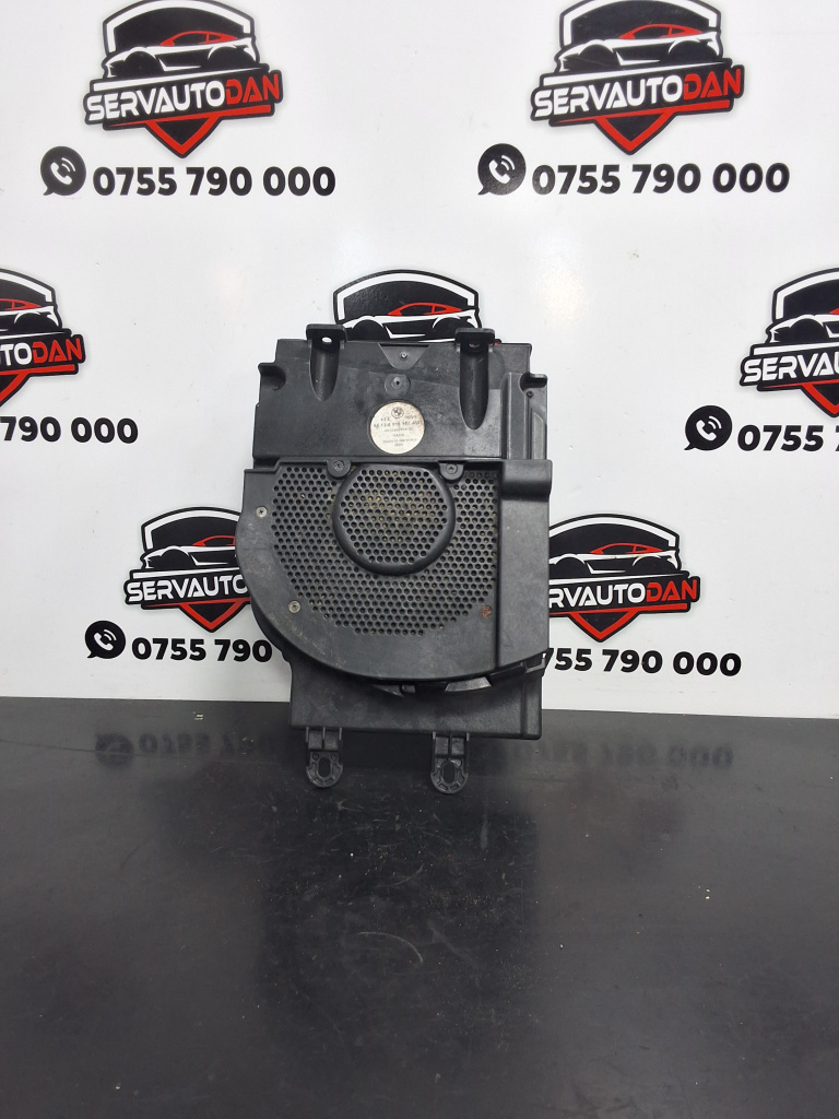 Subwoofer BMW Seria 7 (2001-2008) [E65, E66] 3.0 Motorina 2004, 6513-6915157