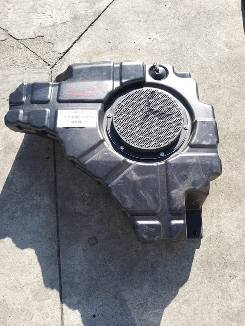 Subwoofer boxa jeep grand cherokee 4 wk wk2 05064610a 05064610ac