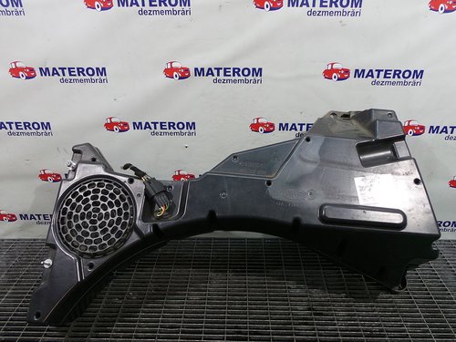 SUBWOOFER LAND ROVER FREELANDER FREELANDER - - (2006 2014)
