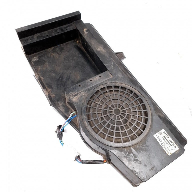 Subwoofer Nissan PRIMERA (P12, WP12) 2002 - 2007 7606500217, 28170AV700, E1022113