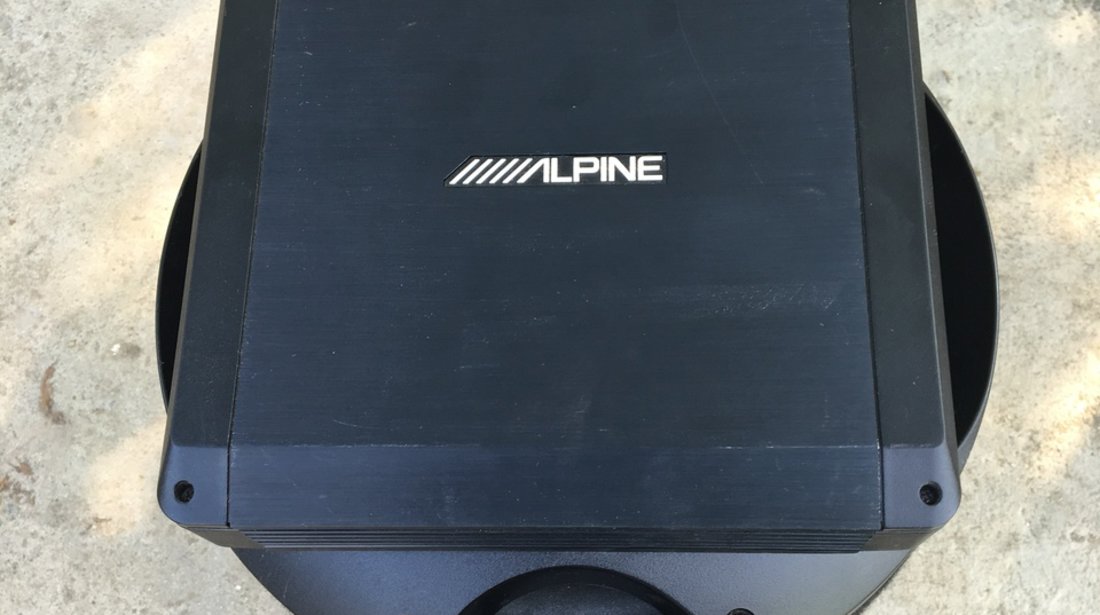 Subwoofer Pioneer 1300 w+ amplif Alpine