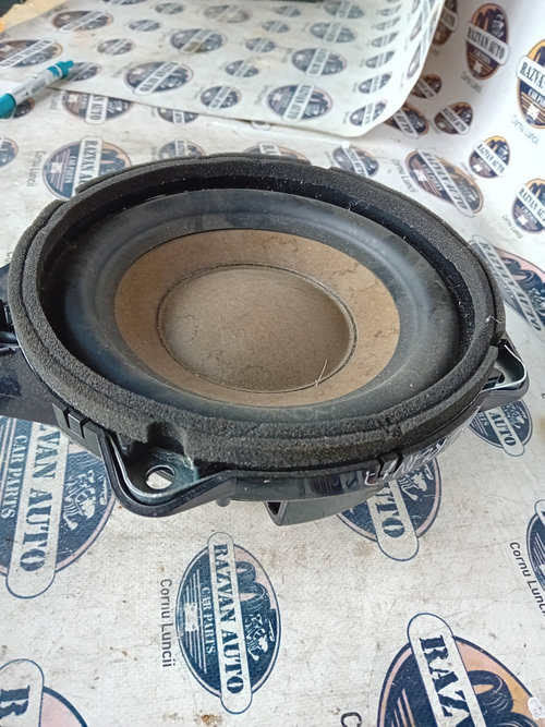 Subwoofer spate original Hyundai I40