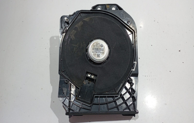 Subwoofer stanga fata 9210147-06 BMW Seria 4 F32/F33/F36 [2013 - 2017]