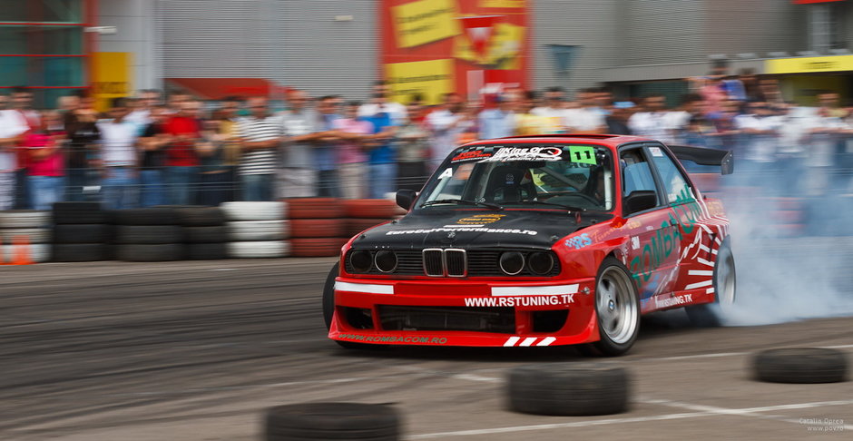 Suceava Drift Show - serie video incendiara cu finalele etapei a 4-a Suceava Drift Show - serie video incendiara cu finalele etapei a 4-a
