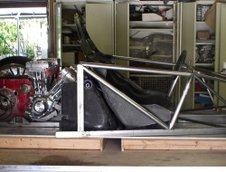 Sundoulos,  o creatura cu 2 motoare Harley