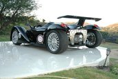 Sundoulos,  o creatura cu 2 motoare Harley