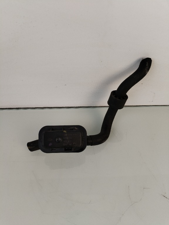 Supapa combustibil Skoda Superb 3 1.6 tdi DCXA 5Q0127242B