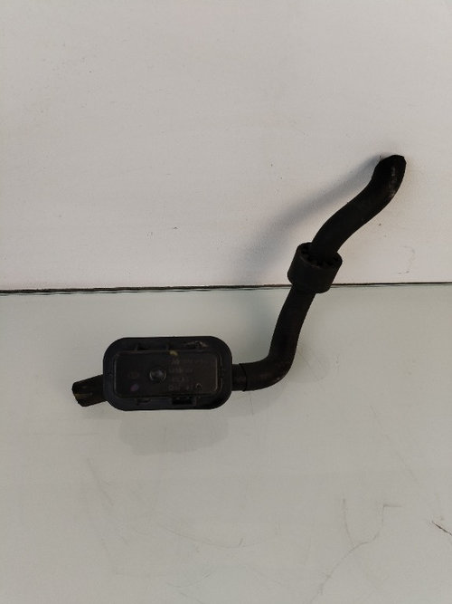 Supapa combustibil Skoda Superb 3 1.6 tdi DCXA 5Q0127242B