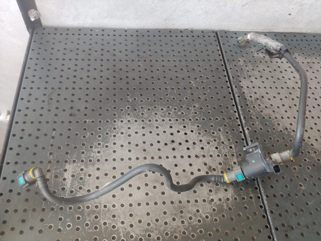 Supapa conducta combustibil 1.5 dci dacia duster nissan juke f15 renault megane 3 scenic 3 208859042r