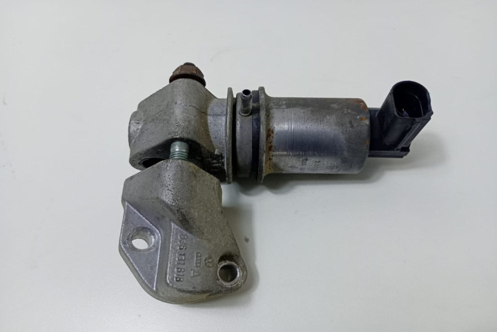 Supapa EGR 036131503M Volkswagen VW Bora [1998 - 2005]