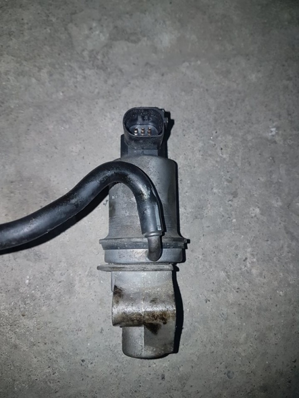 Supapa egr 06a131501f vw bora1.6i 8v bfq avu 102 cai