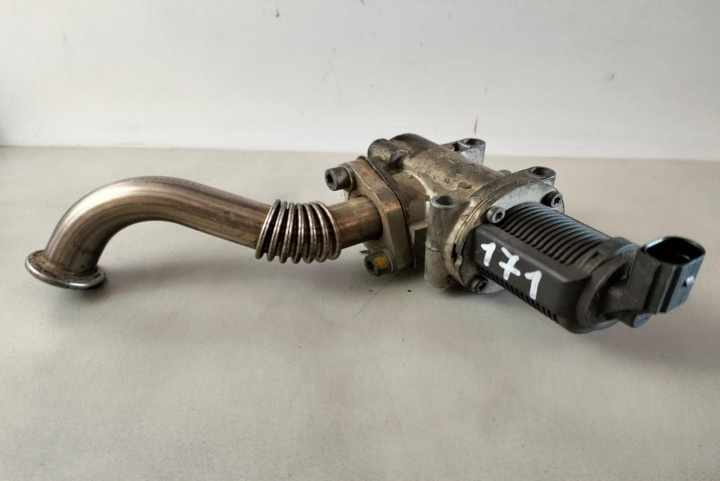 Supapa EGR 1.9 JTD / CDTI 50024005 Opel Astra H [2004 - 2007]