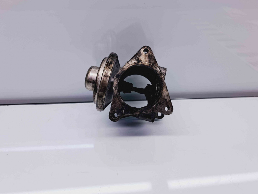 Supapa EGR Audi A3 Sportback (8PA) [Fabr 2004-2013] 038131501AN 1.9 TDI BXE 1.9 TDI BXE 80KW / 109CP