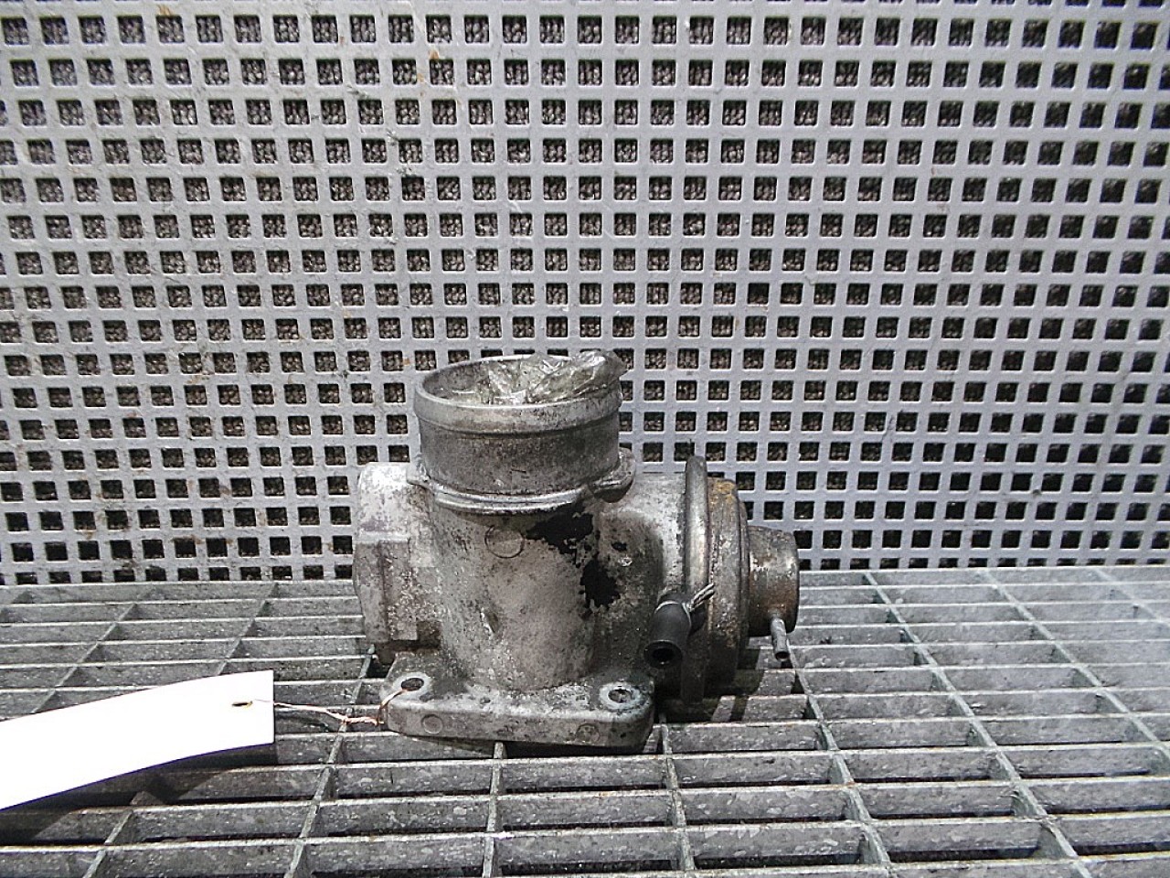 SUPAPA EGR BMW SERIA 5 E 39 2.5 TDS - (1995 2000)