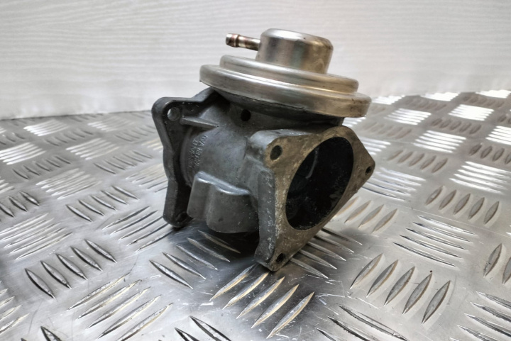 Supapa EGR cod 038129637D 038129637D Skoda Octavia 2 [2004 - 2008]