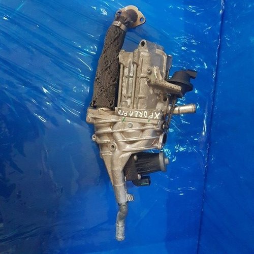 Supapa egr cu racitor gaze dreapta cod 9x2q-9u438-da jaguar xj 3.0d 306dt