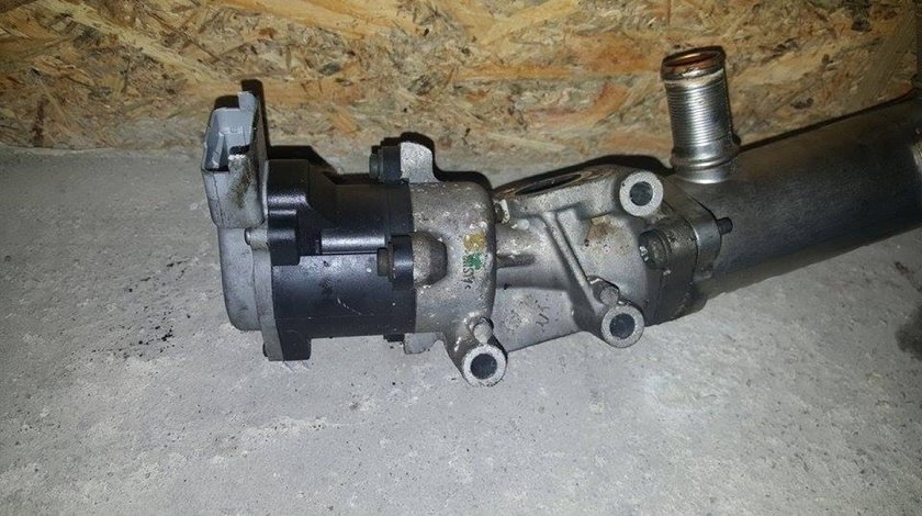 Supapa egr dreapta cod 4r8q-90475-b citroen c6 2.7 hdi bi-turbo